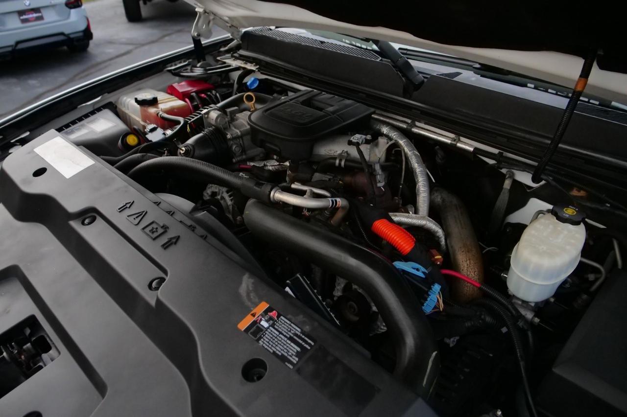 2011 GMC Sierra 3500HD Denali 4X4 / DRW / Diesel / ALLISON / Heated Seats! Lincolnton NC