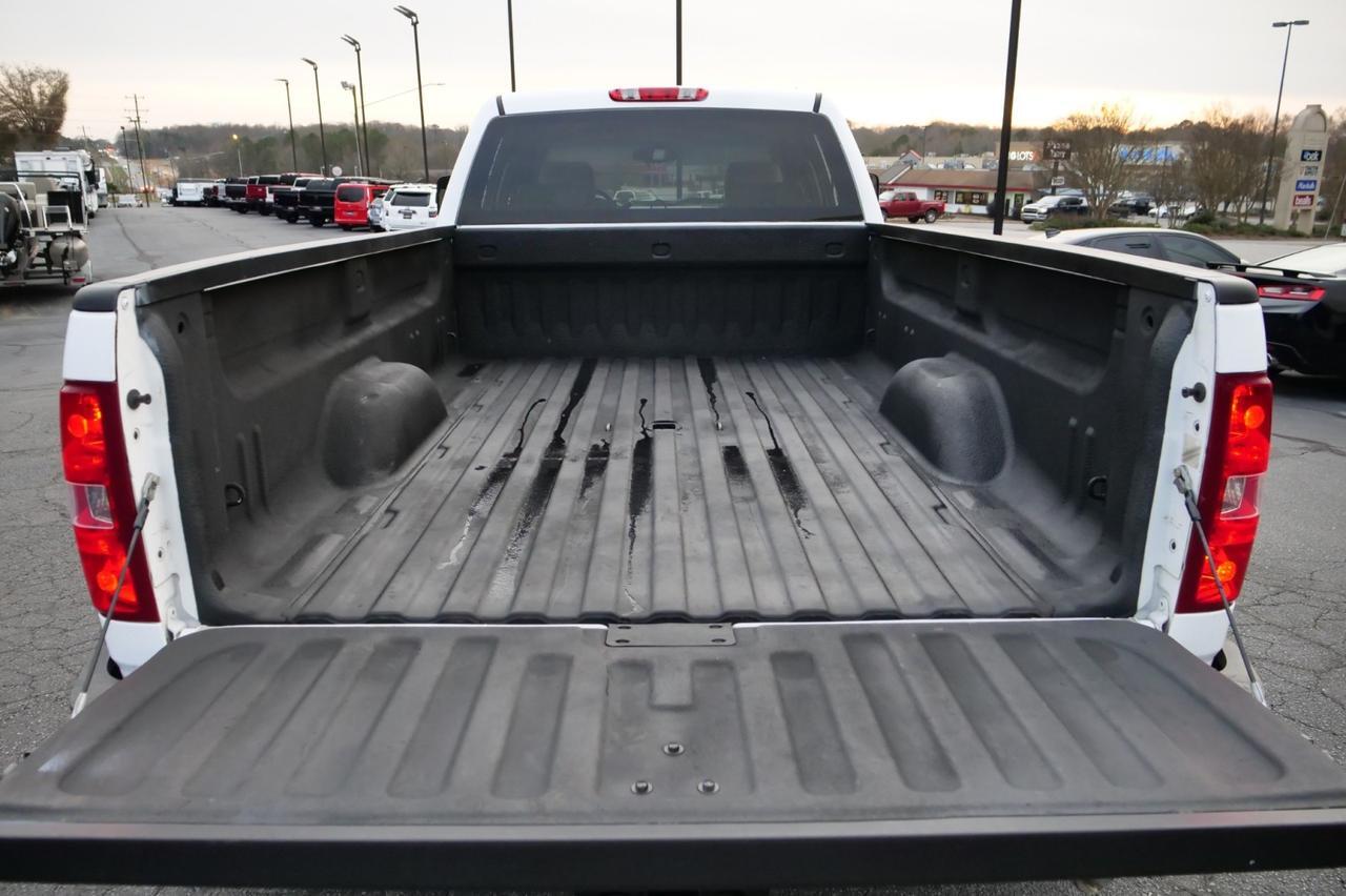 2011 GMC Sierra 3500HD Denali 4X4 / DRW / Diesel / ALLISON / Heated Seats! Lincolnton NC