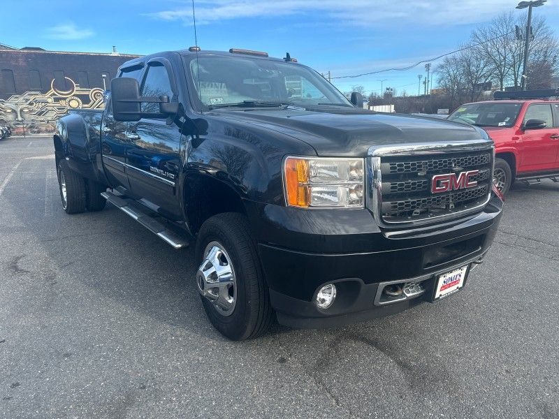 2011 GMC Sierra 3500HD Denali Worcester MA