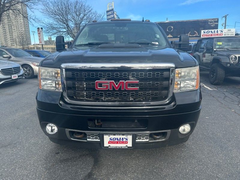 2011 GMC Sierra 3500HD Denali Worcester MA