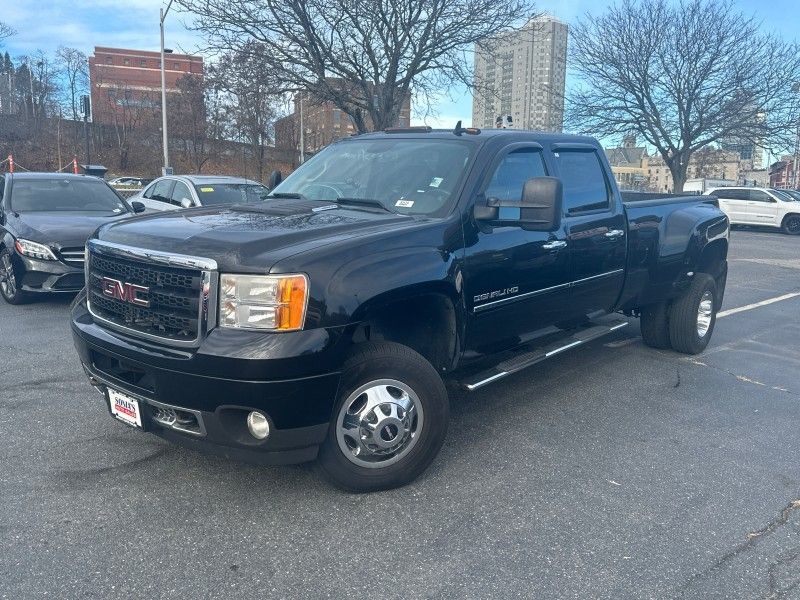 2011 GMC Sierra 3500HD Denali Worcester MA