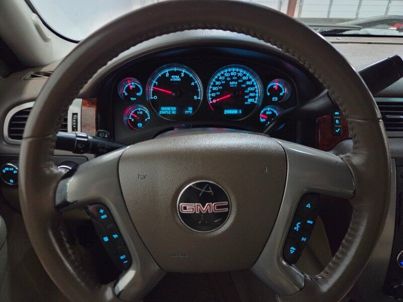 2011 GMC Sierra 3500HD SRW 4WD SLT 6.6L Duramax Diesel Long Bed NEW Tires Arlington TX