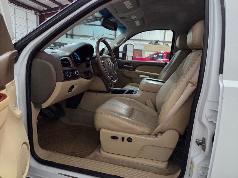 2011 GMC Sierra 3500HD SRW 4WD SLT 6.6L Duramax Diesel Long Bed NEW Tires Arlington TX