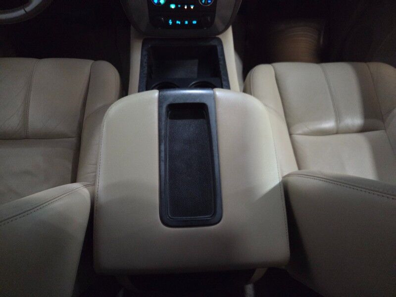 2011 GMC Sierra 3500HD SRW 4WD SLT 6.6L Duramax Diesel Long Bed NEW Tires Arlington TX