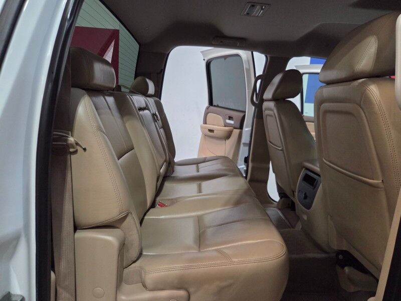 2011 GMC Sierra 3500HD SRW 4WD SLT 6.6L Duramax Diesel Long Bed NEW Tires Arlington TX