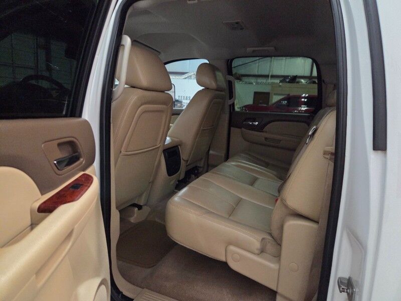2011 GMC Sierra 3500HD SRW 4WD SLT 6.6L Duramax Diesel Long Bed NEW Tires Arlington TX