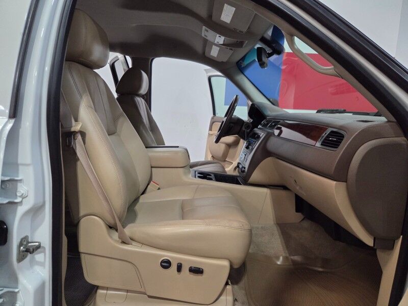 2011 GMC Sierra 3500HD SRW 4WD SLT 6.6L Duramax Diesel Long Bed NEW Tires Arlington TX