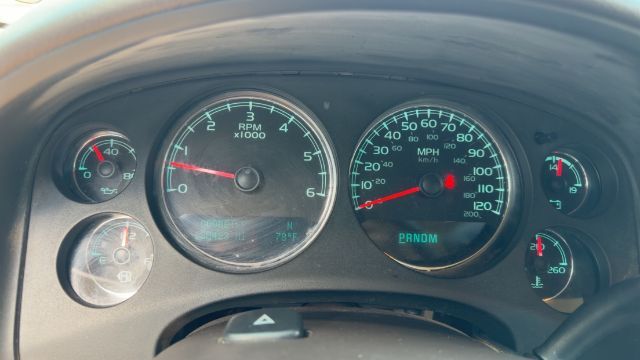 2011 GMC Yukon Denali Sandy UT