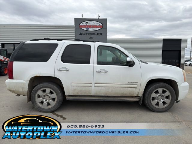 2011 GMC Yukon SLE
