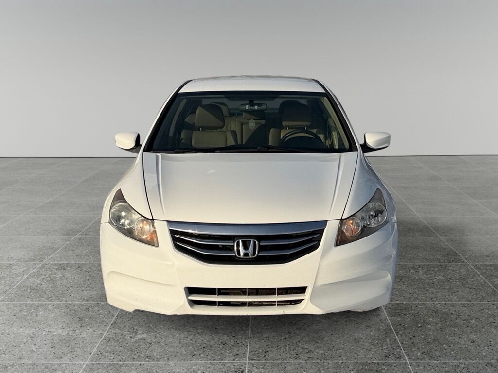 2011 HONDA ACCORD SE
