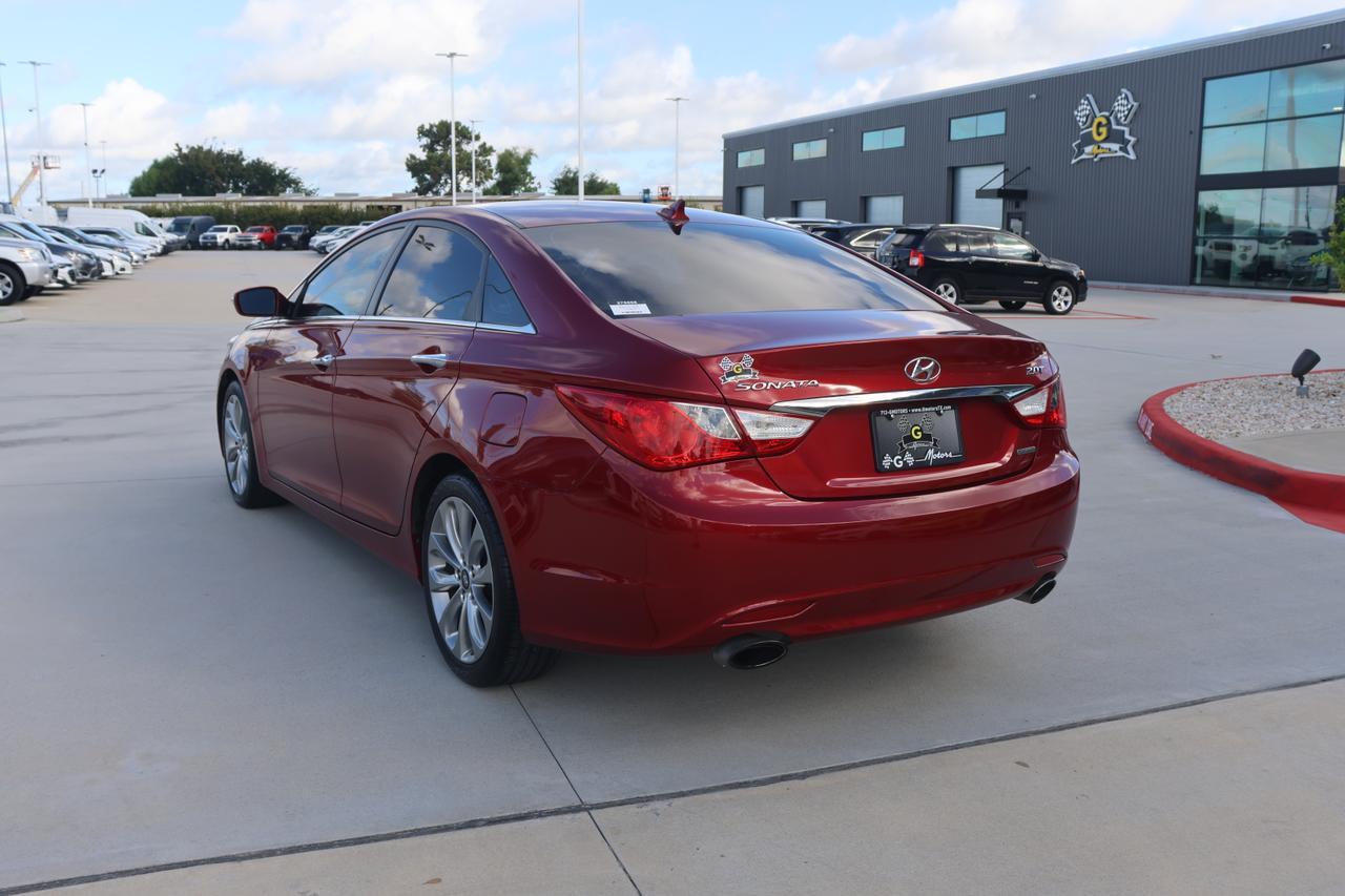 2011 HYUNDAI SONATA SE Houston TX
