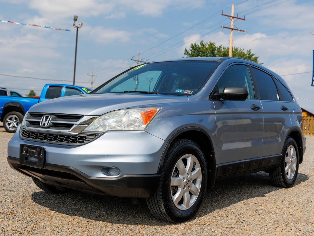 2011 Honda CR-V SE photo 2