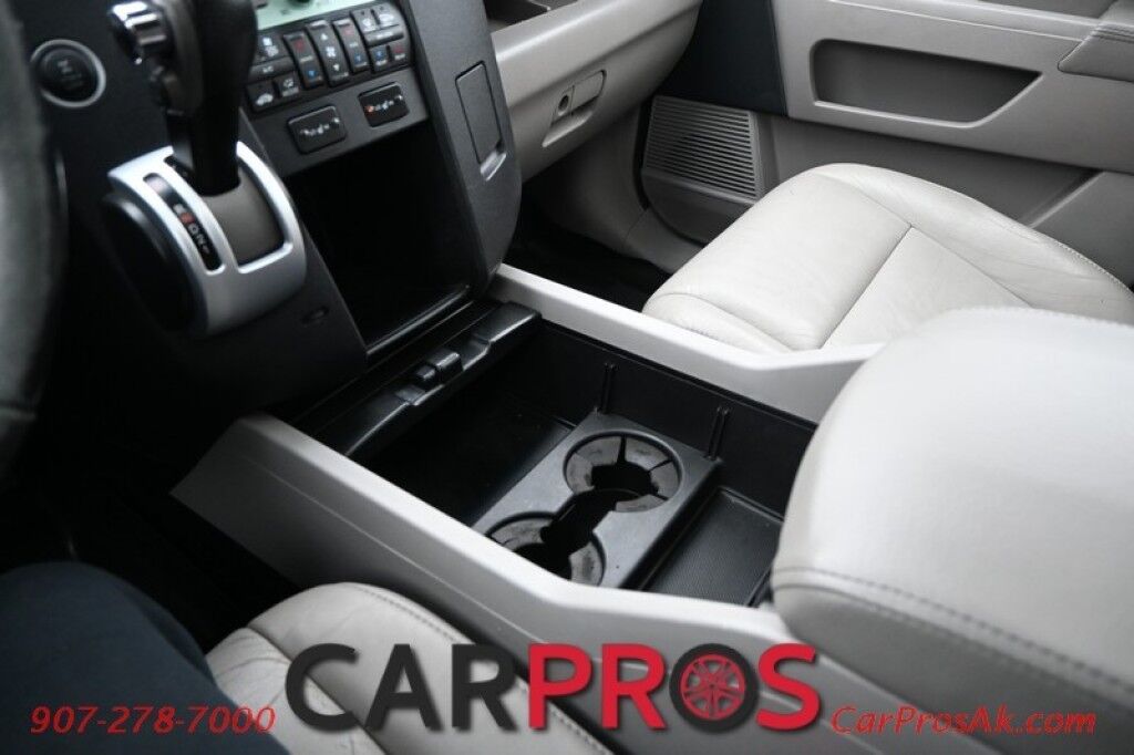 2011 Honda Pilot EX-L - 3.5L V6 - All Wheel Drive - Heated Front Leather Seats - Backup Camera - 3rd Row Seating - Sunroof - Tow Package Anchorage AK