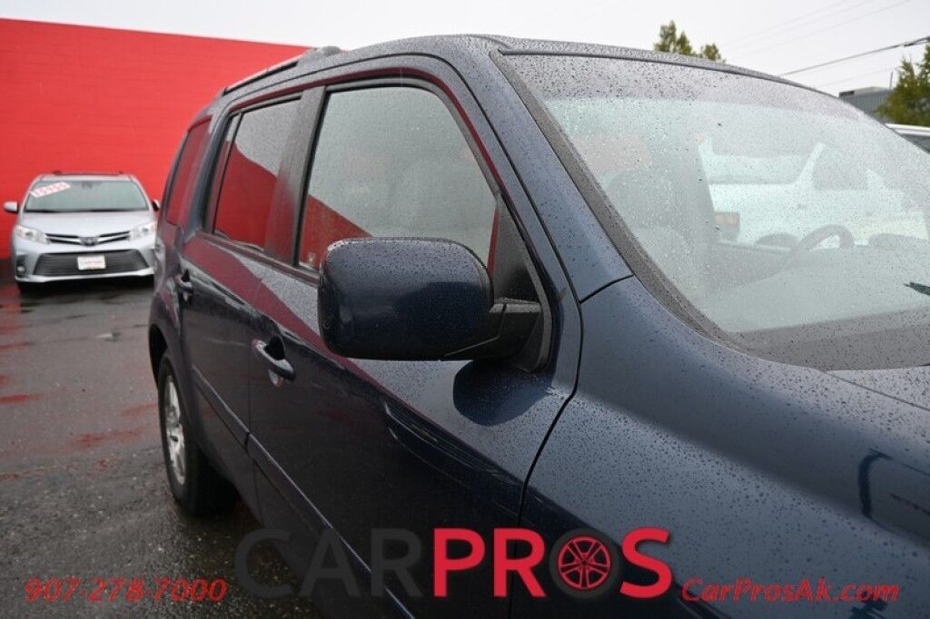 2011 Honda Pilot EX-L - 3.5L V6 - All Wheel Drive - Heated Front Leather Seats - Backup Camera - 3rd Row Seating - Sunroof - Tow Package Anchorage AK