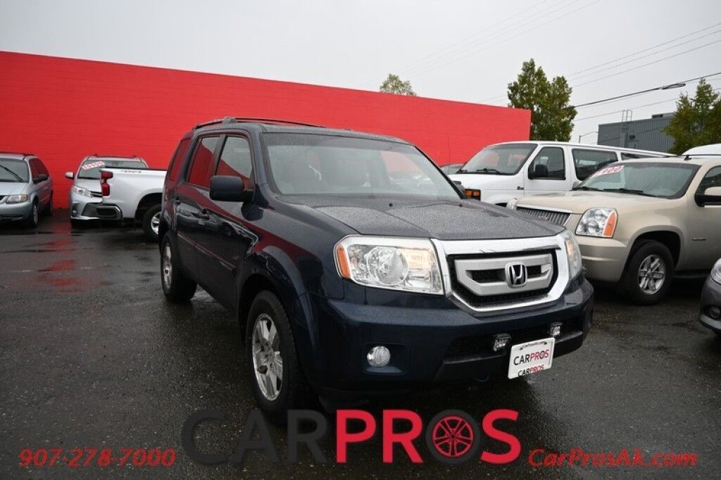 2011 Honda Pilot EX-L - 3.5L V6 - All Wheel Drive - Heated Front Leather Seats - Backup Camera - 3rd Row Seating - Sunroof - Tow Package Anchorage AK