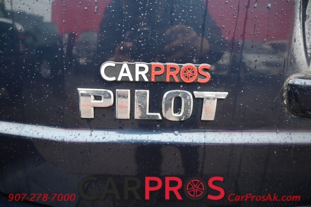 2011 Honda Pilot EX-L - 3.5L V6 - All Wheel Drive - Heated Front Leather Seats - Backup Camera - 3rd Row Seating - Sunroof - Tow Package Anchorage AK