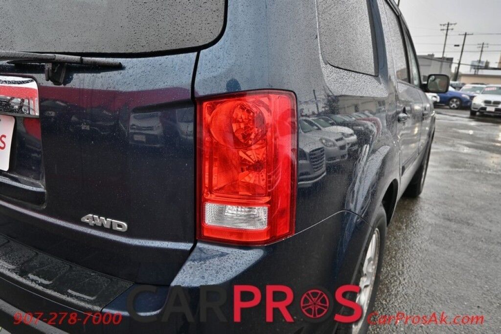 2011 Honda Pilot EX-L - 3.5L V6 - All Wheel Drive - Heated Front Leather Seats - Backup Camera - 3rd Row Seating - Sunroof - Tow Package Anchorage AK