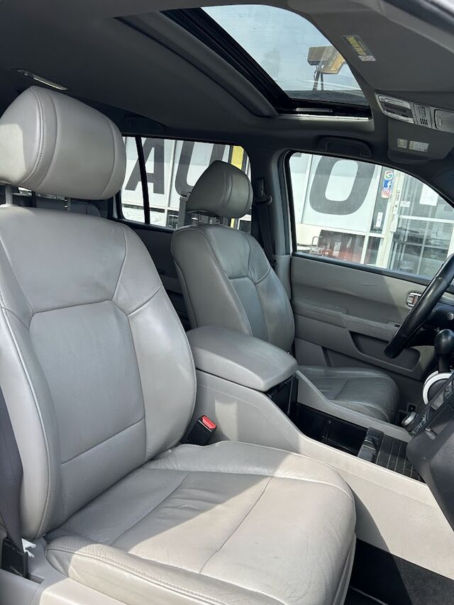 2011 Honda Pilot EX-L 2WD 5-Spd AT wi Houston TX