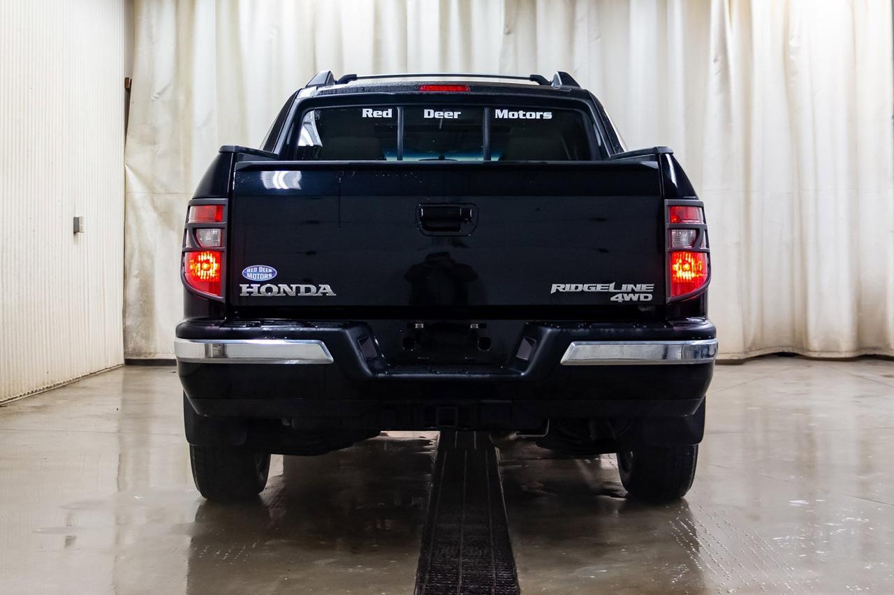 2011 Honda Ridgeline 4x4 Crew Cab EX-L Leather Roof Nav Red Deer AB