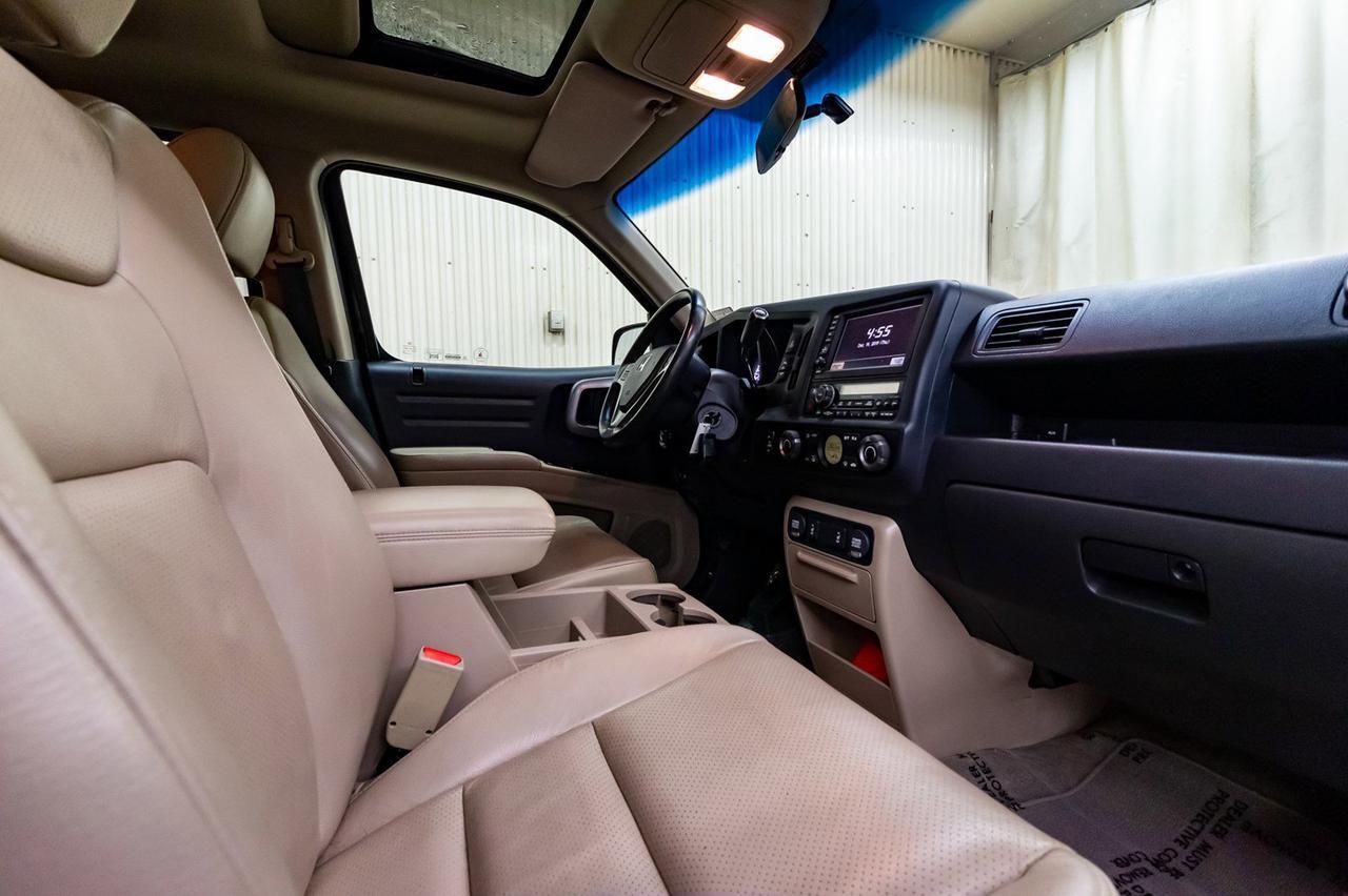 2011 Honda Ridgeline 4x4 Crew Cab EX-L Leather Roof Nav Red Deer AB