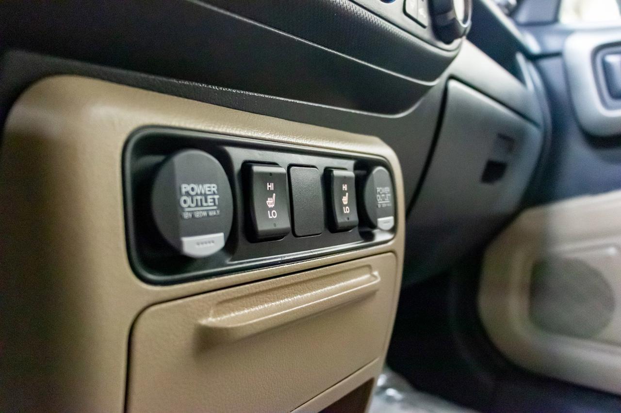 2011 Honda Ridgeline 4x4 Crew Cab EX-L Leather Roof Nav Red Deer AB