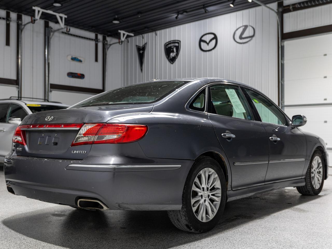2011 Hyundai Azera Limited Cranberry PA