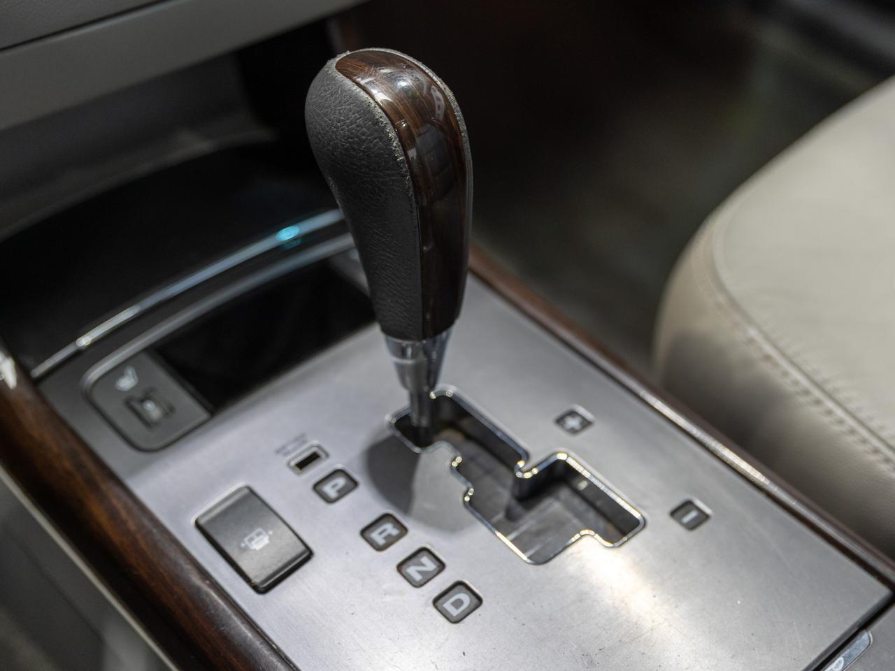2011 Hyundai Azera Limited Cranberry PA