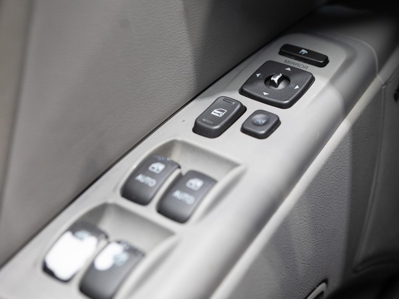 2011 Hyundai Azera Limited Cranberry PA