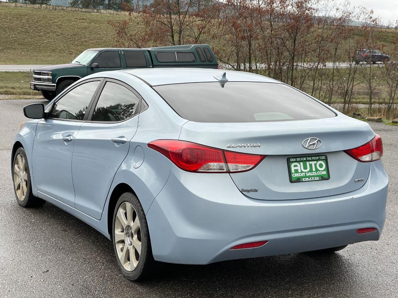 2011 Hyundai Elantra Limited (Ulsan Plant)