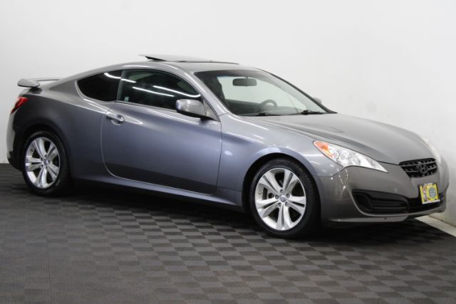 2011 Hyundai Genesis Coupe 2.0T
