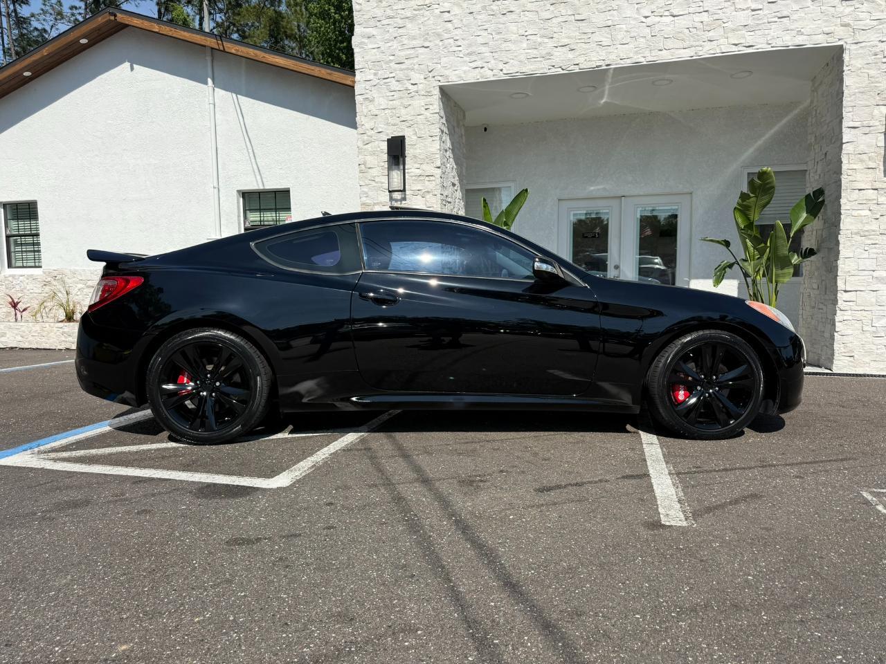 2011 Hyundai Genesis Coupe 2dr 3.8L Auto Grand Touring w/Brn Lth Jacksonville FL