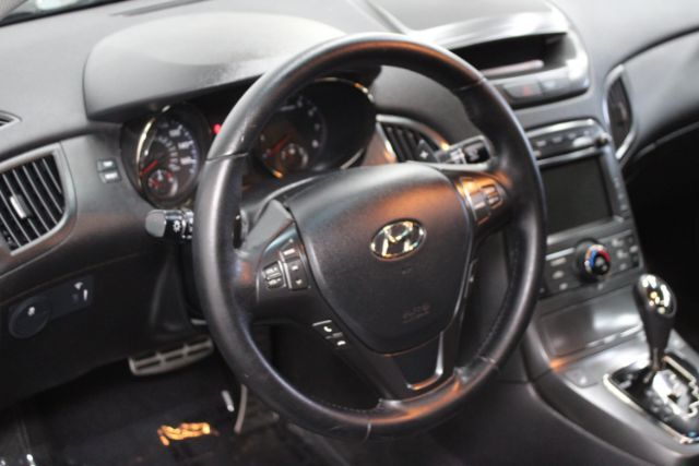 2011 Hyundai Genesis Coupe 3.8 Track Chantilly VA