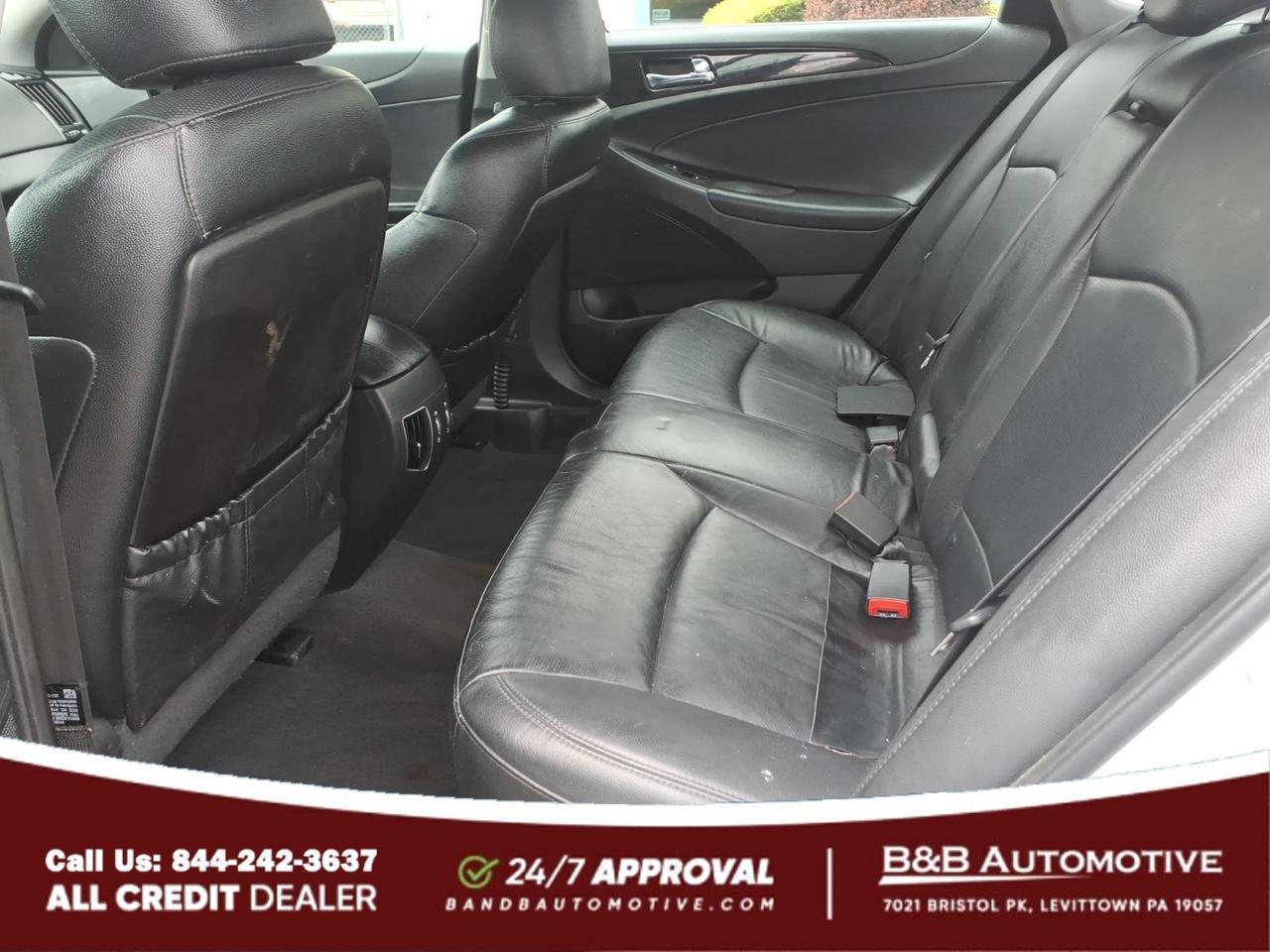 2011 Hyundai SONATA Limited Levittown PA