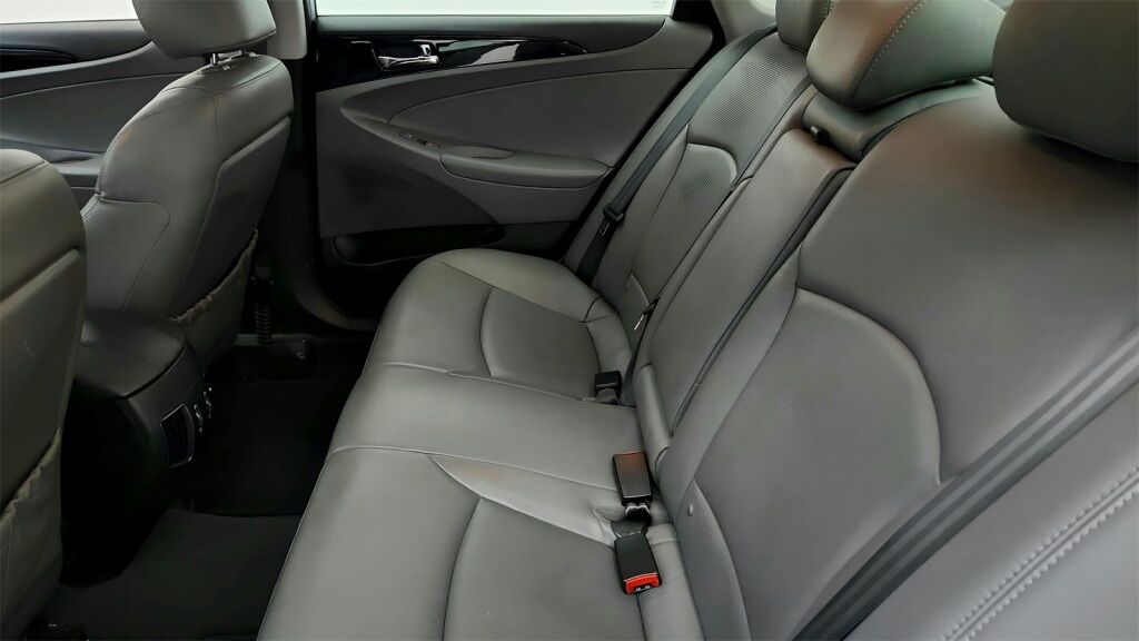 2011 Hyundai SONATA Limited Laurel MD