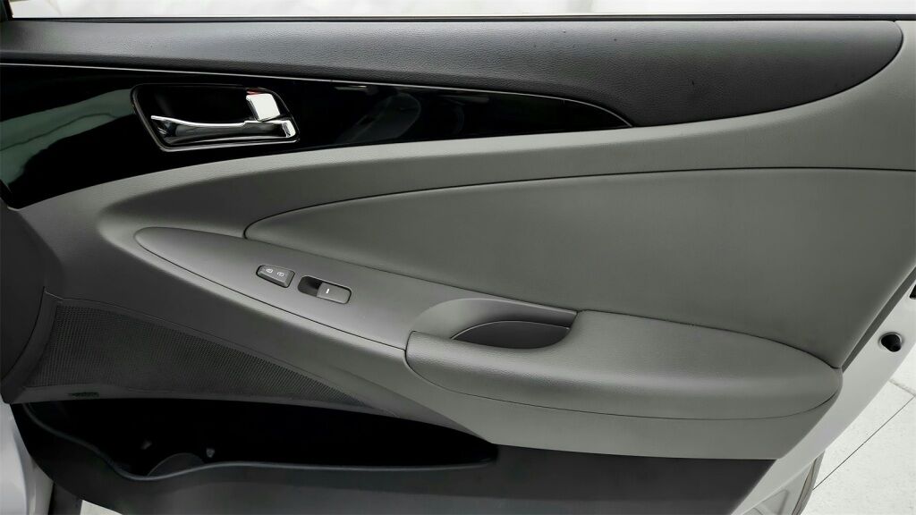 2011 Hyundai SONATA Limited Laurel MD