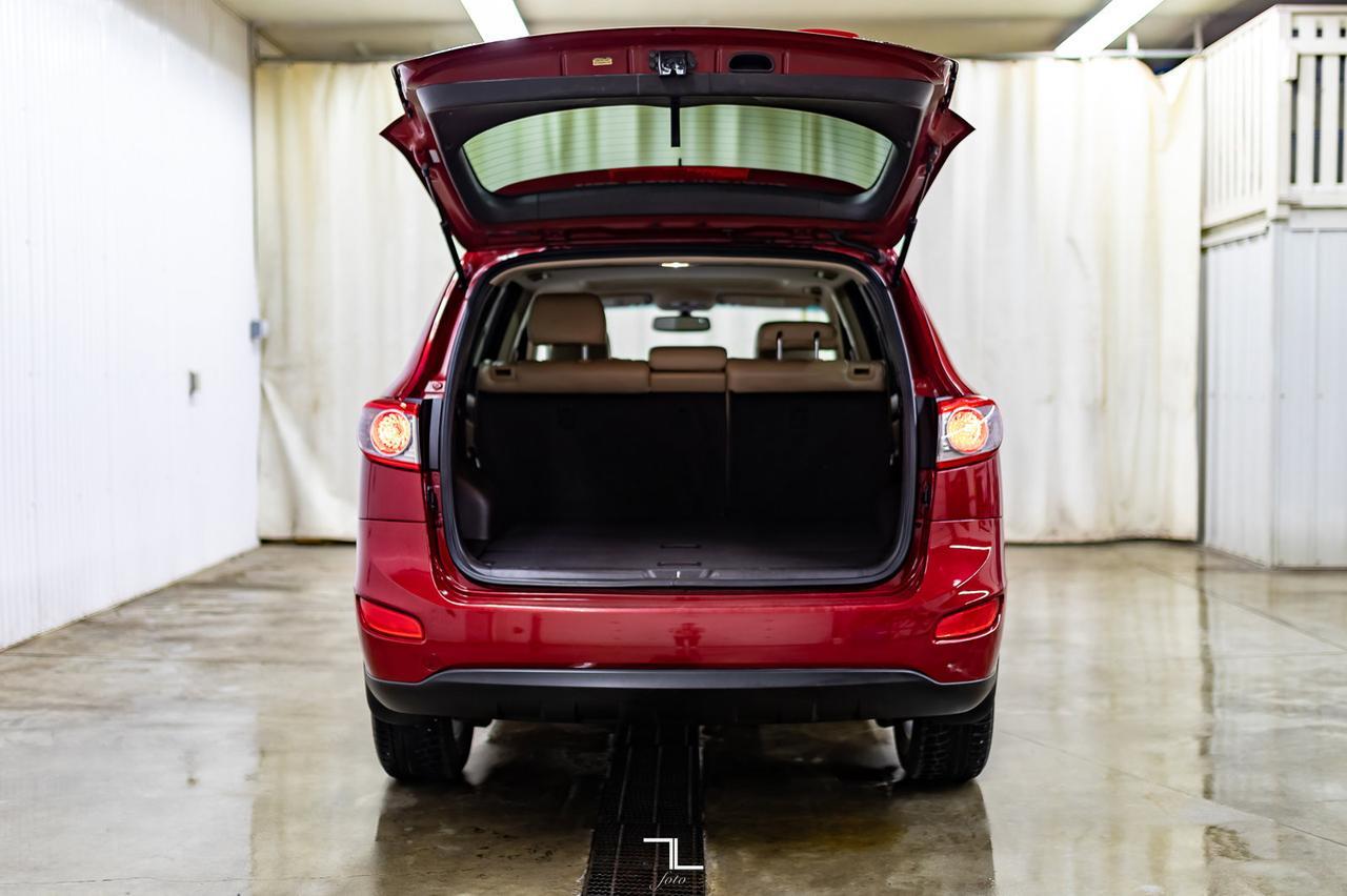 2011 Hyundai Santa Fe AWD Limited Leather Roof Nav Red Deer AB