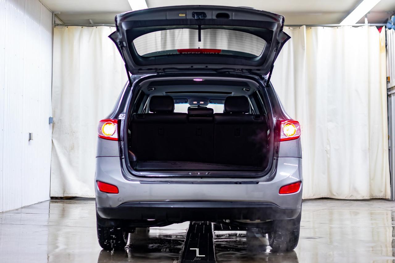 2011 Hyundai Santa Fe AWD Limited Leather Roof Red Deer AB