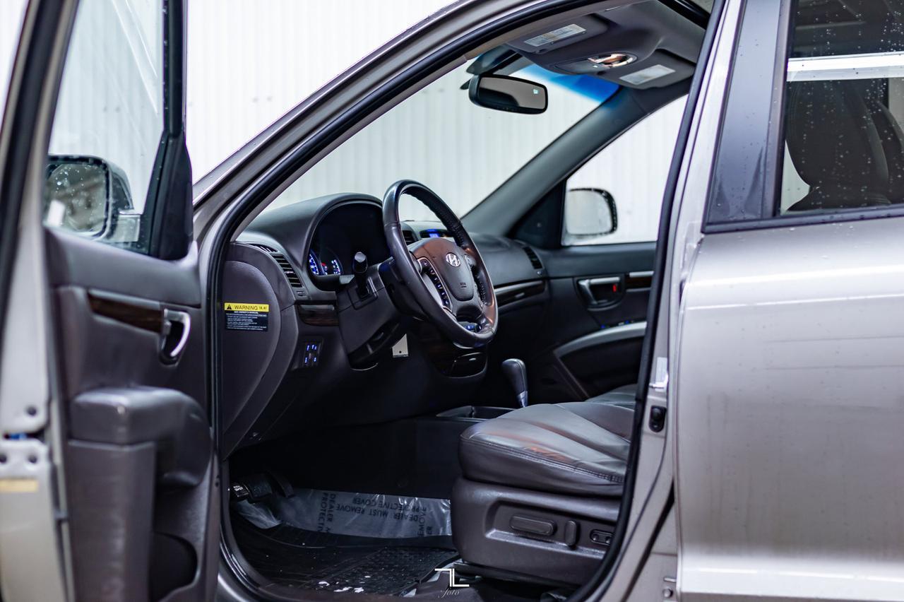 2011 Hyundai Santa Fe AWD Limited Leather Roof Red Deer AB