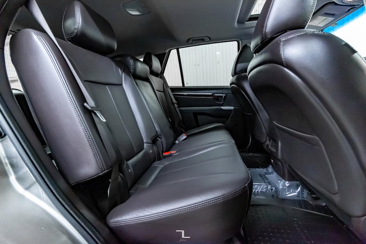 2011 Hyundai Santa Fe AWD Limited Leather Roof Red Deer AB