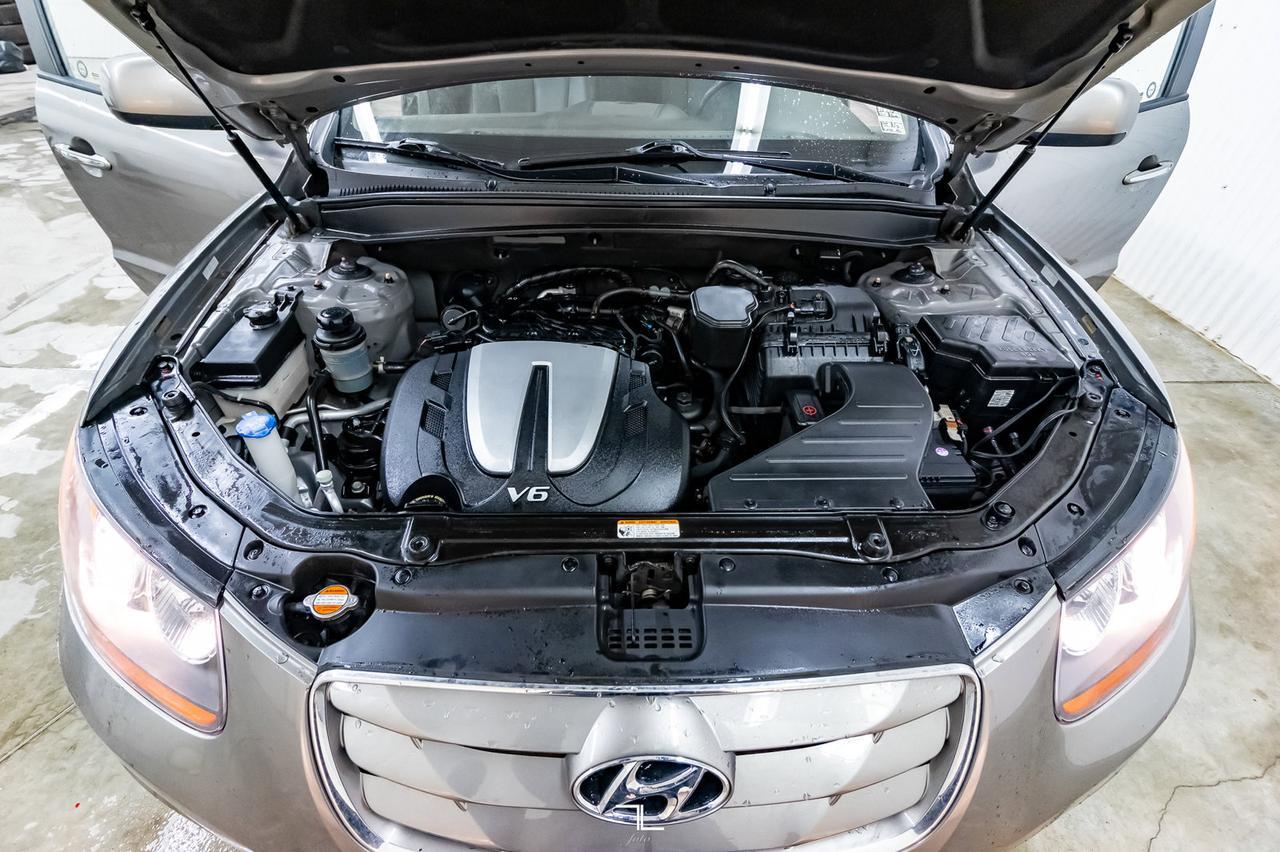 2011 Hyundai Santa Fe AWD Limited Leather Roof Red Deer AB