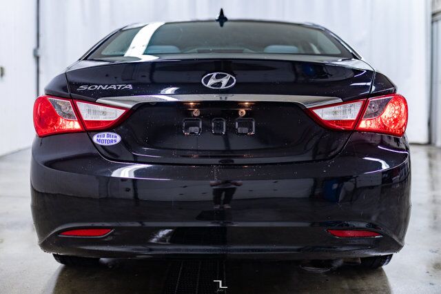 2011 Hyundai Sonata GLS Red Deer AB