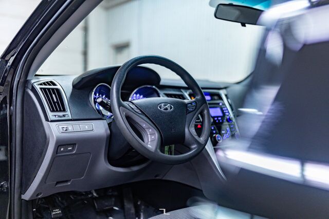 2011 Hyundai Sonata GLS Red Deer AB