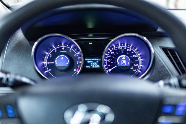 2011 Hyundai Sonata GLS Red Deer AB