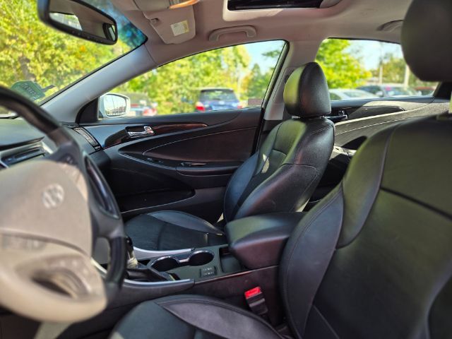 2011 Hyundai Sonata Limited Elgin IL