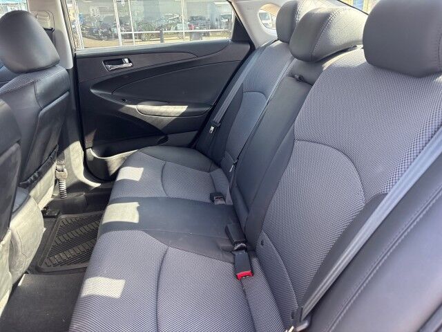 2011 Hyundai Sonata Ltd Cleveland OH