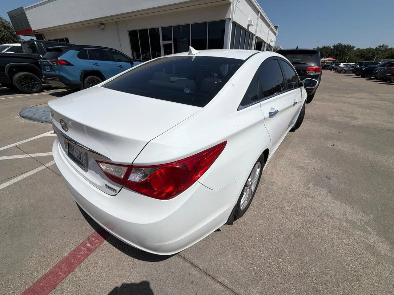 2011 Hyundai Sonata Ltd Hurst TX