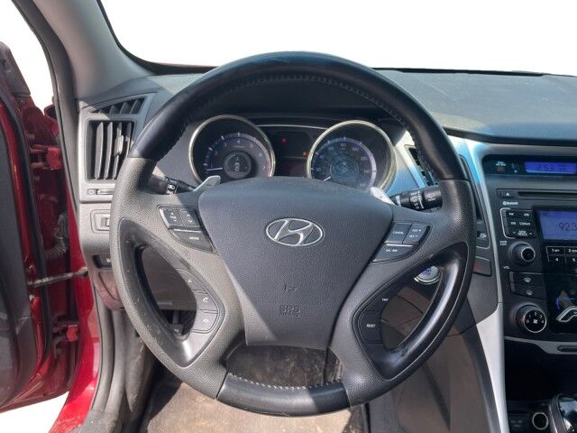 2011 Hyundai Sonata Ltd PZEV Cleveland OH