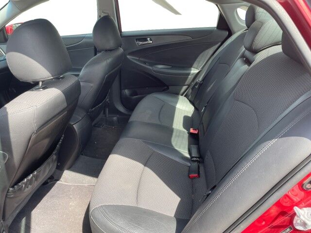 2011 Hyundai Sonata Ltd PZEV Cleveland OH