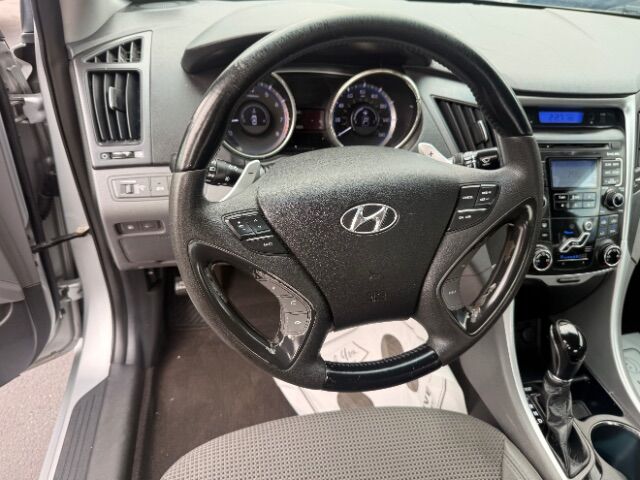 2011 Hyundai Sonata