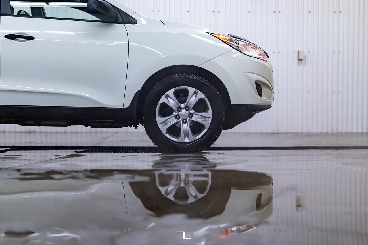 2011 Hyundai Tucson AWD GL Sport Red Deer AB